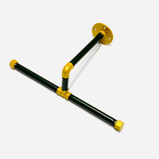 Kleiderstange Garderobe STEPANO Schwarz-Sonnengold SteelDesign Hamburg Garderobe Ankleidezimmer Kleiderhaken Bühne Restaurant Gästezimmer Hotel