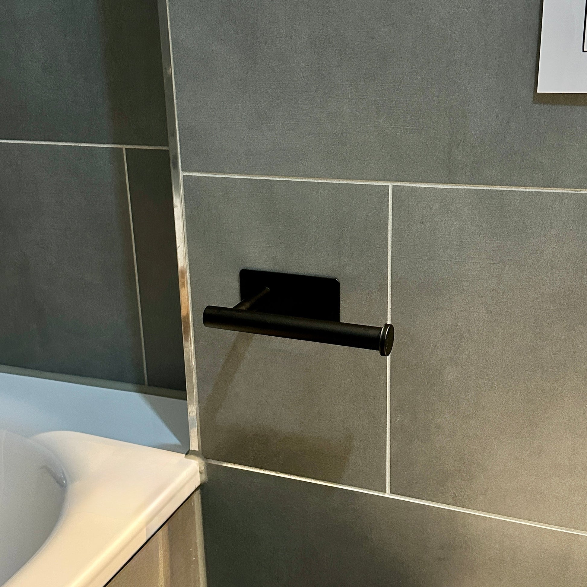 WC Rollenhalter, Badezimmer, SteelDesign Hamburg Modell TORRO, Black, schwarz, Toilettenpapierhalter, selbstklebend