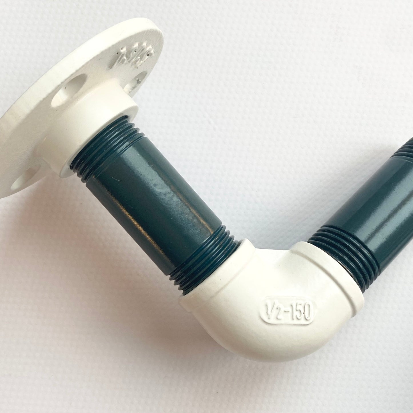 SteelDesign Hamburg Rohrdesign Variante Petrol Weiß